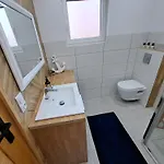 Vila Przystanek Dadaj *