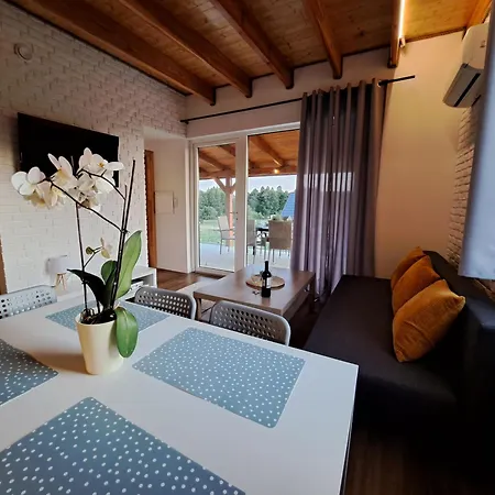 Vila Przystanek Dadaj Najdymowo