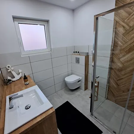 Przystanek Dadaj Vila *