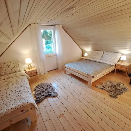 Vila Przystanek Dadaj *